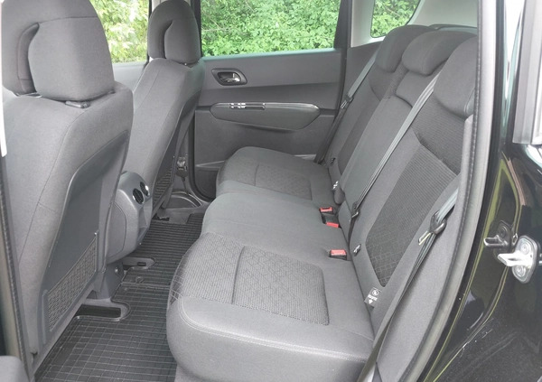 Peugeot 3008 cena 36000 przebieg: 196000, rok produkcji 2014 z Jedwabne małe 466